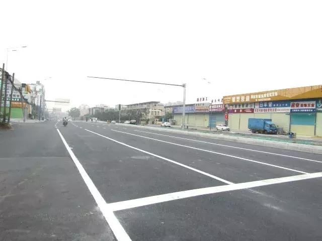 探索自然美景之旅，揭秘5公分瀝青路面價格與詩意寧靜的相遇