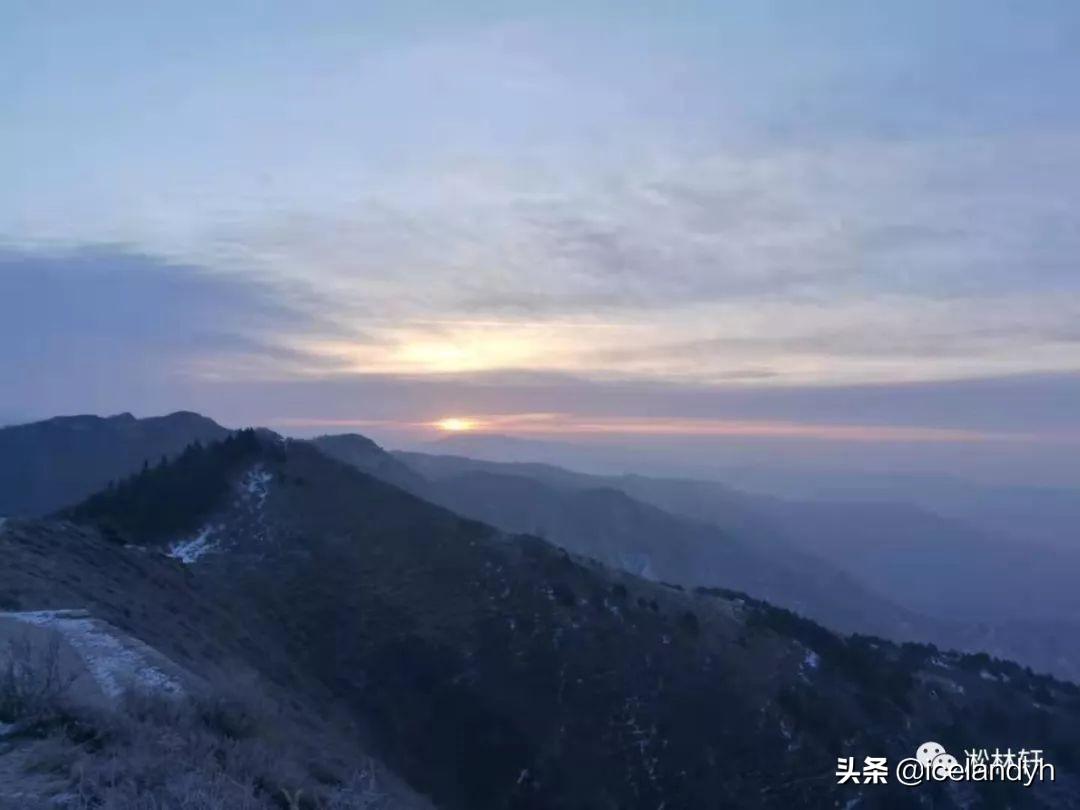 登山賽車(chē)2最新下載版，自然美景探索之旅，心靈平靜之旅開(kāi)啟