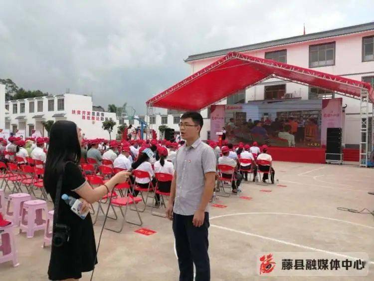 橫縣梁達(dá)溪?jiǎng)?chuàng)新科技產(chǎn)品，引領(lǐng)未來(lái)生活新篇章