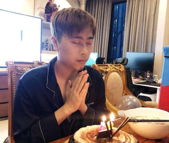 騷男最新視頻解說深度分析與觀點(diǎn)闡述