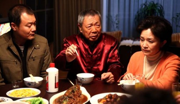 最新電視劇家庭倫理，小巷深處的家庭故事